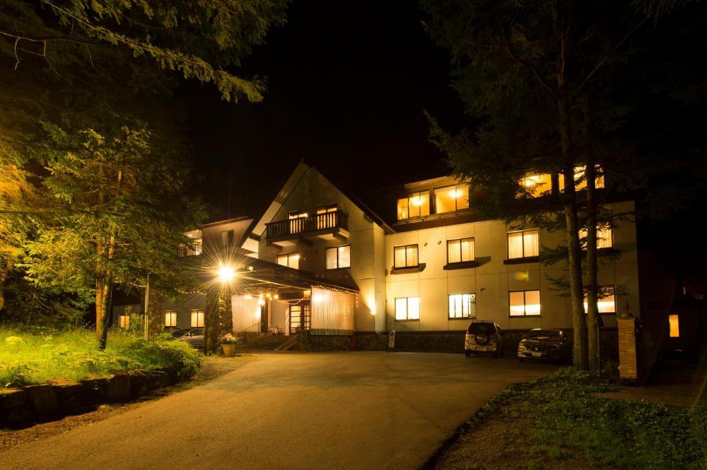 Izumigo Takayama Dog Paradise Hotel Екстер'єр фото