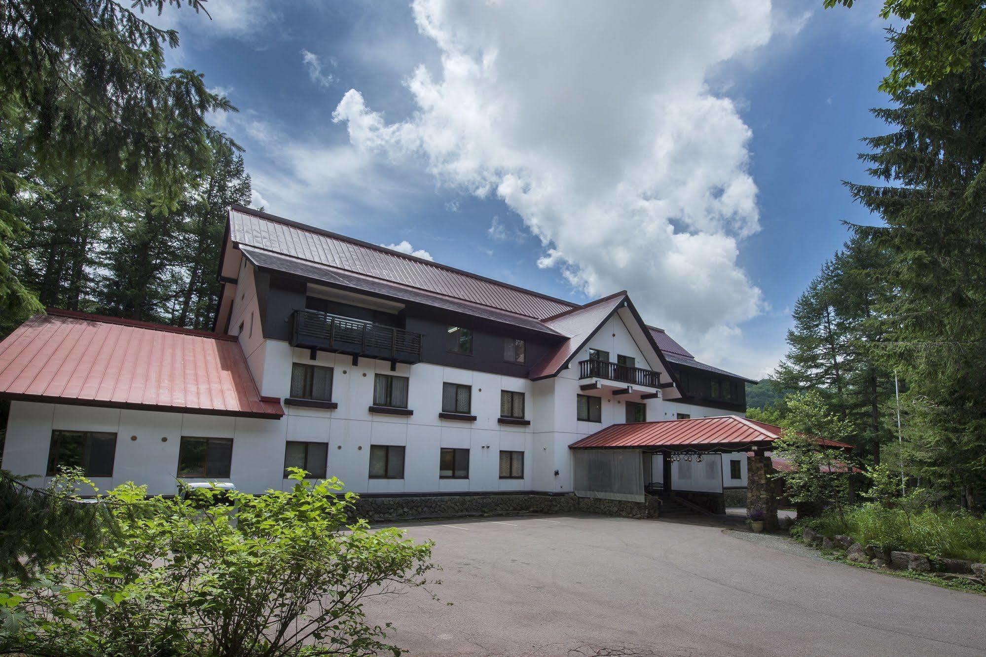 Izumigo Takayama Dog Paradise Hotel Екстер'єр фото