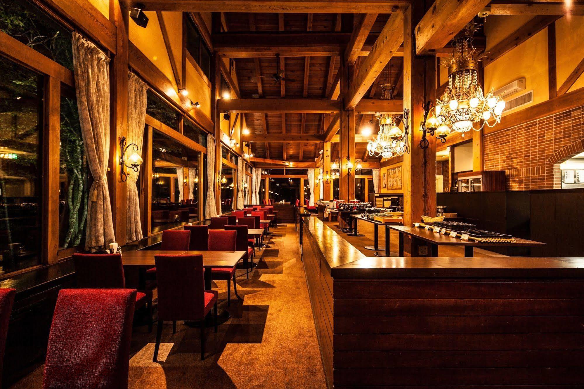 Izumigo Takayama Dog Paradise Hotel Екстер'єр фото
