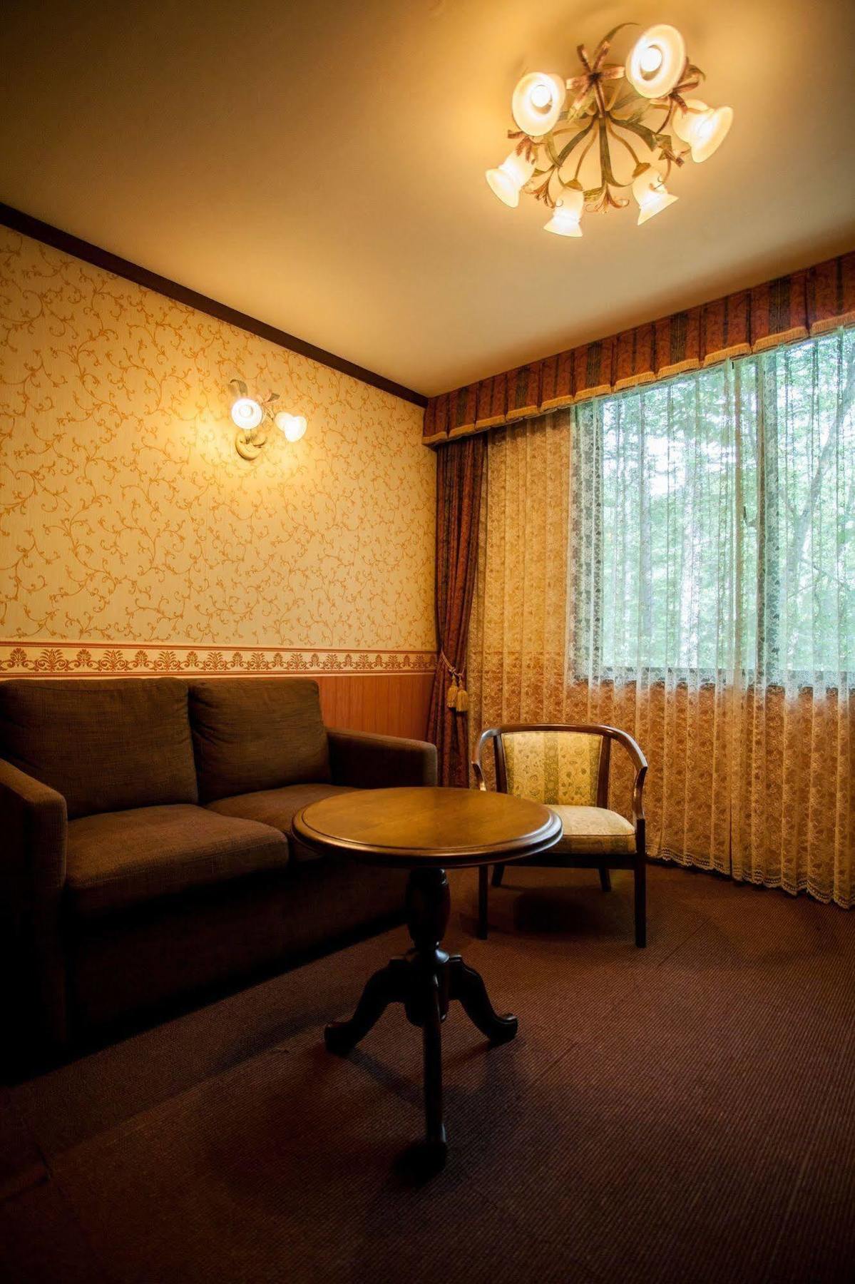 Izumigo Takayama Dog Paradise Hotel Екстер'єр фото